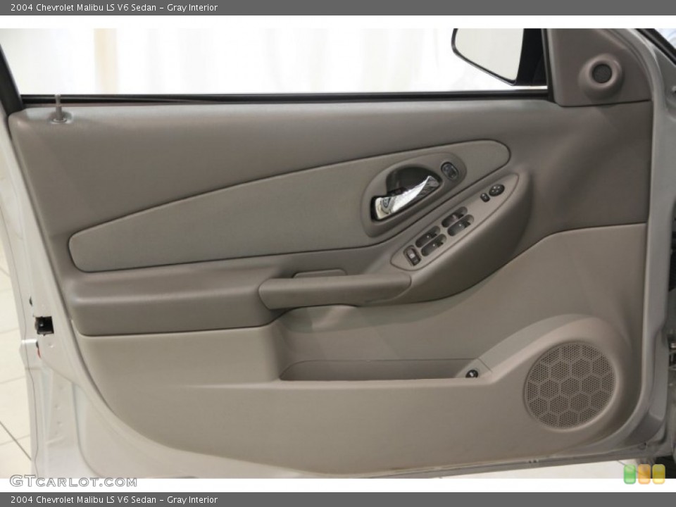 Gray Interior Door Panel for the 2004 Chevrolet Malibu LS V6 Sedan #83544237