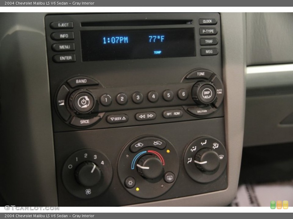 Gray Interior Controls for the 2004 Chevrolet Malibu LS V6 Sedan #83544322
