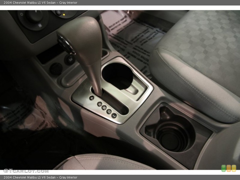 Gray Interior Transmission for the 2004 Chevrolet Malibu LS V6 Sedan #83544348
