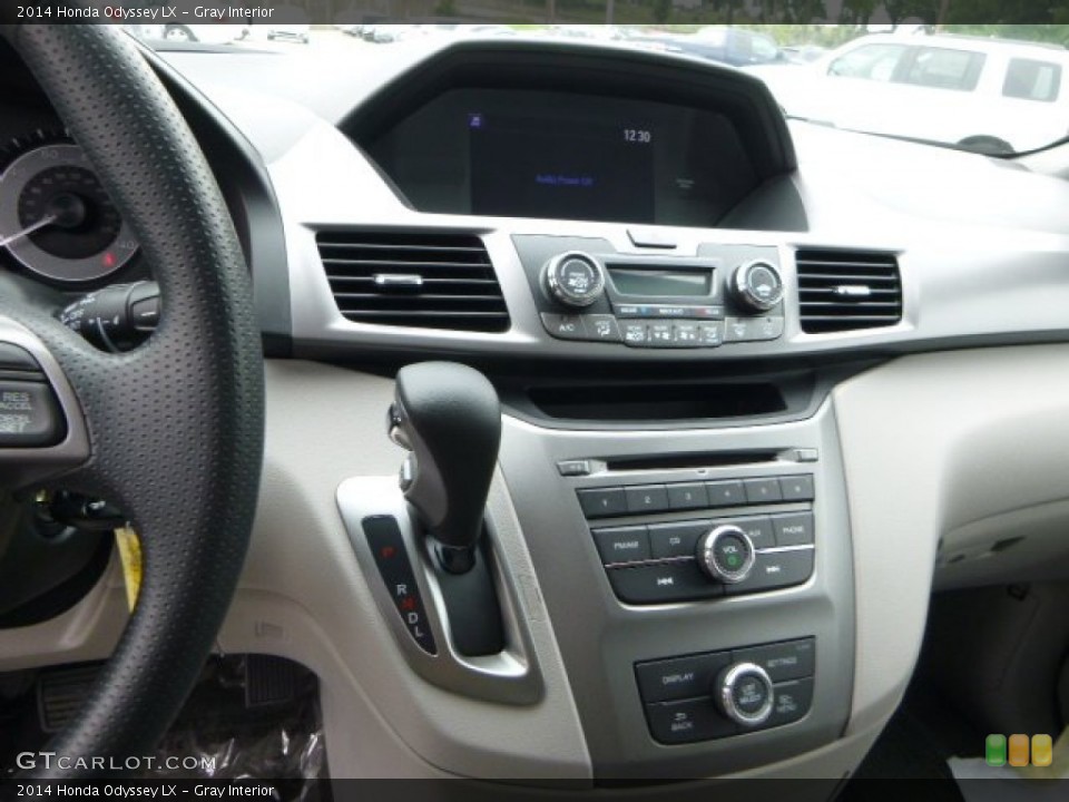 Gray Interior Controls for the 2014 Honda Odyssey LX #83566152