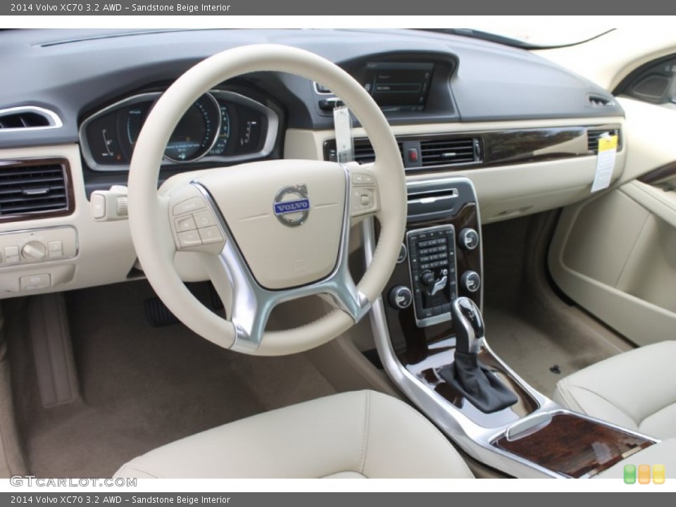 Sandstone Beige Interior Photo for the 2014 Volvo XC70 3.2 AWD #83602119