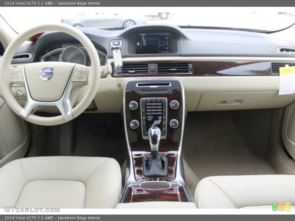 Sandstone Beige Interior Dashboard for the 2014 Volvo XC70 3.2 AWD #83602413