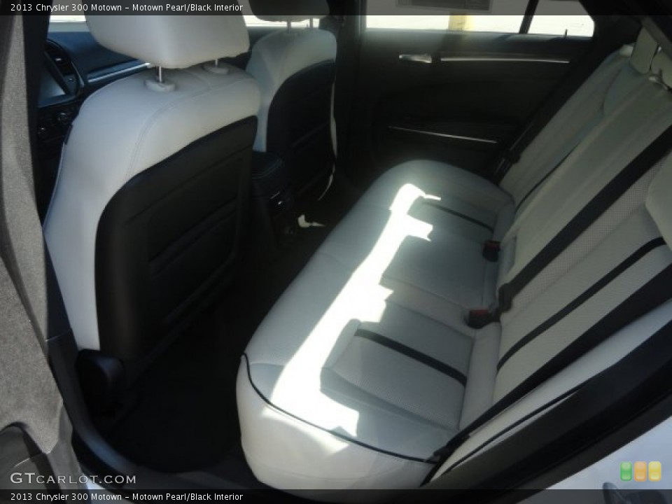Motown Pearl/Black Interior Rear Seat for the 2013 Chrysler 300 Motown #83606379