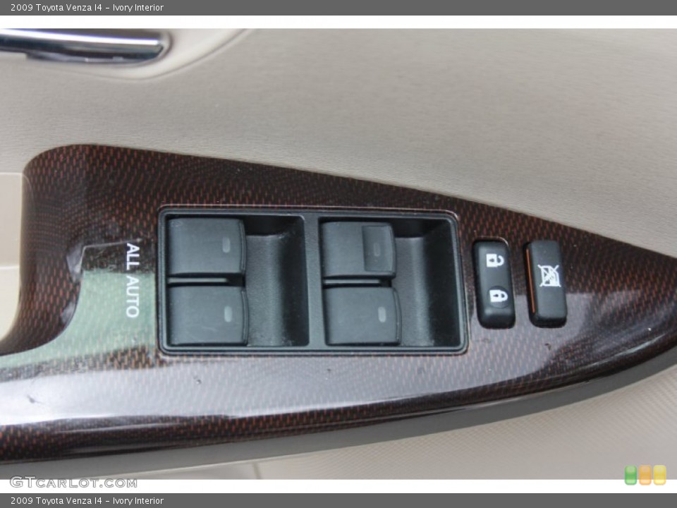 Ivory Interior Controls for the 2009 Toyota Venza I4 #83631799