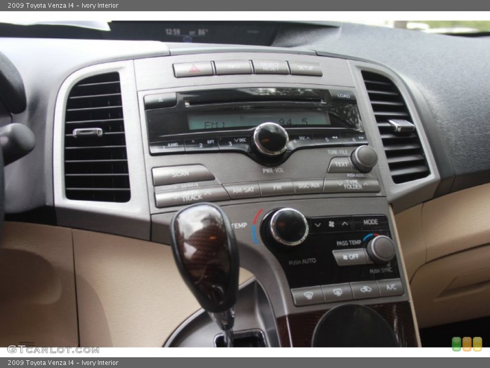 Ivory Interior Controls for the 2009 Toyota Venza I4 #83631955