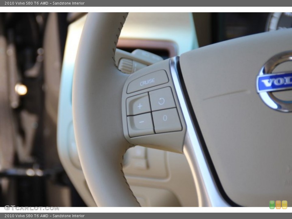 Sandstone Interior Controls for the 2010 Volvo S80 T6 AWD #83648251