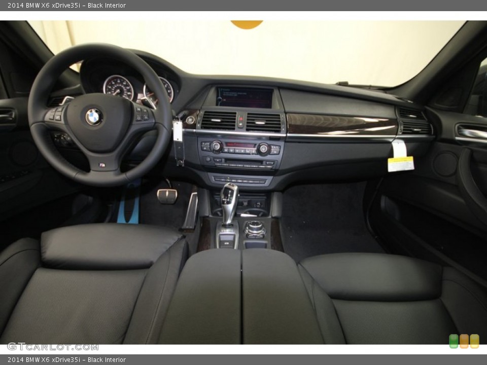 Black Interior Dashboard for the 2014 BMW X6 xDrive35i #83651329