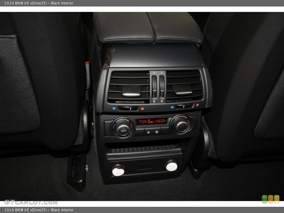 Black Interior Controls for the 2014 BMW X6 xDrive35i #83652052