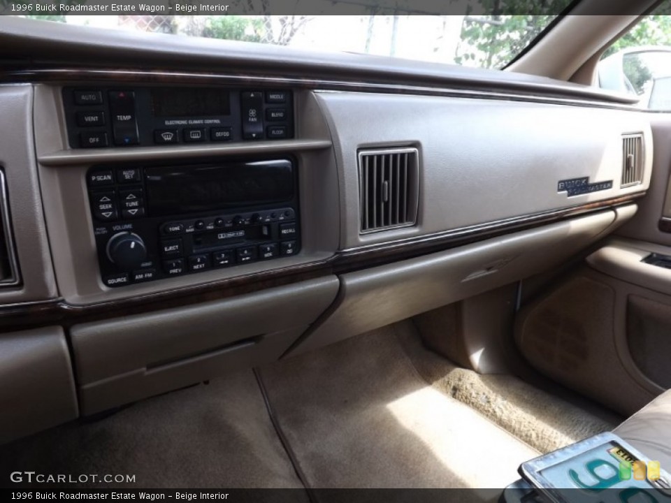 Beige Interior Dashboard for the 1996 Buick Roadmaster Estate Wagon #83680540
