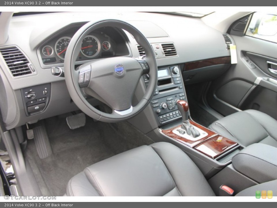 Off Black Interior Photo for the 2014 Volvo XC90 3.2 #83705791