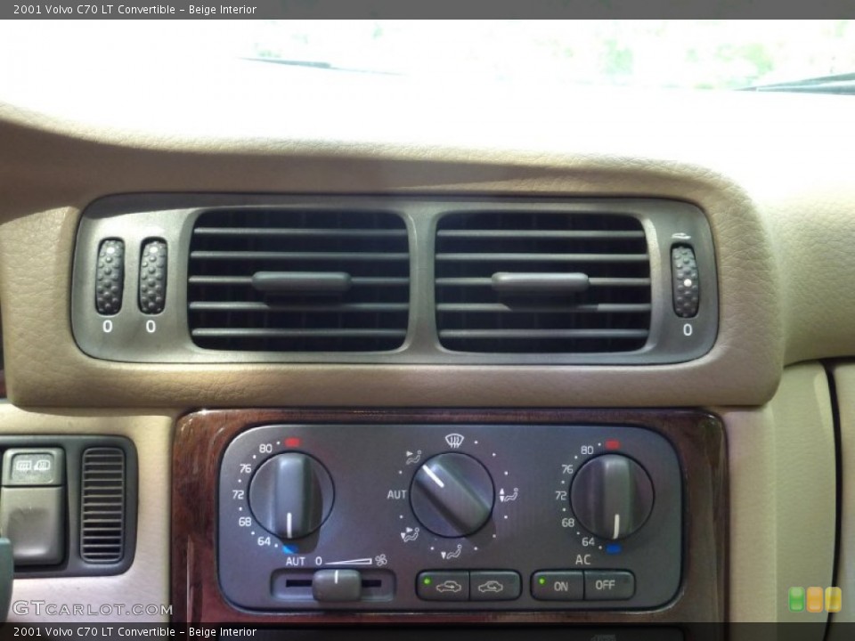 Beige Interior Controls for the 2001 Volvo C70 LT Convertible #83721805
