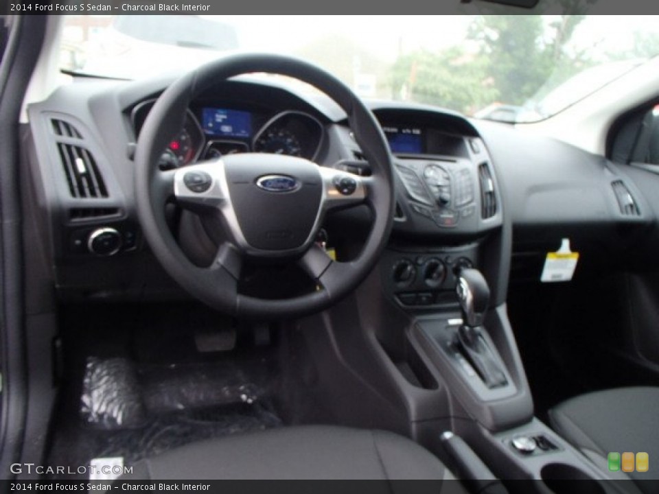 Charcoal Black Interior Dashboard for the 2014 Ford Focus S Sedan #83722144