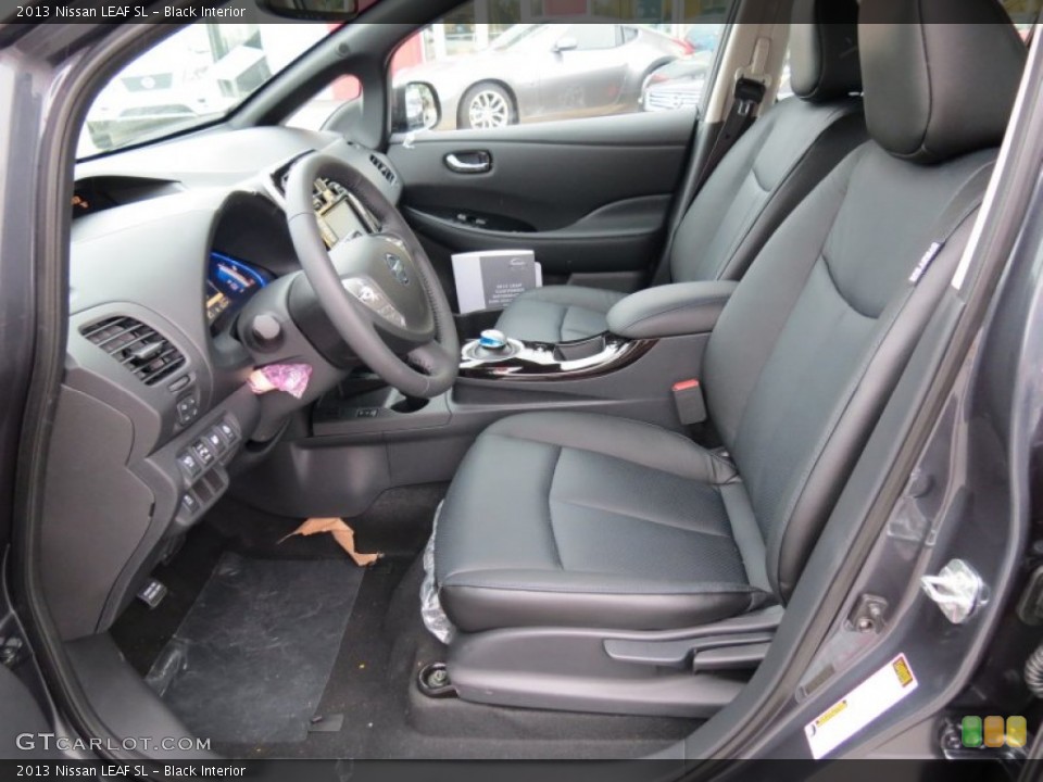 Black Interior Photo for the 2013 Nissan LEAF SL #83730583
