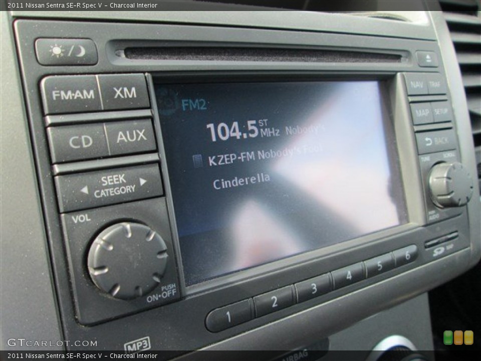 Charcoal Interior Controls for the 2011 Nissan Sentra SE-R Spec V #83741614