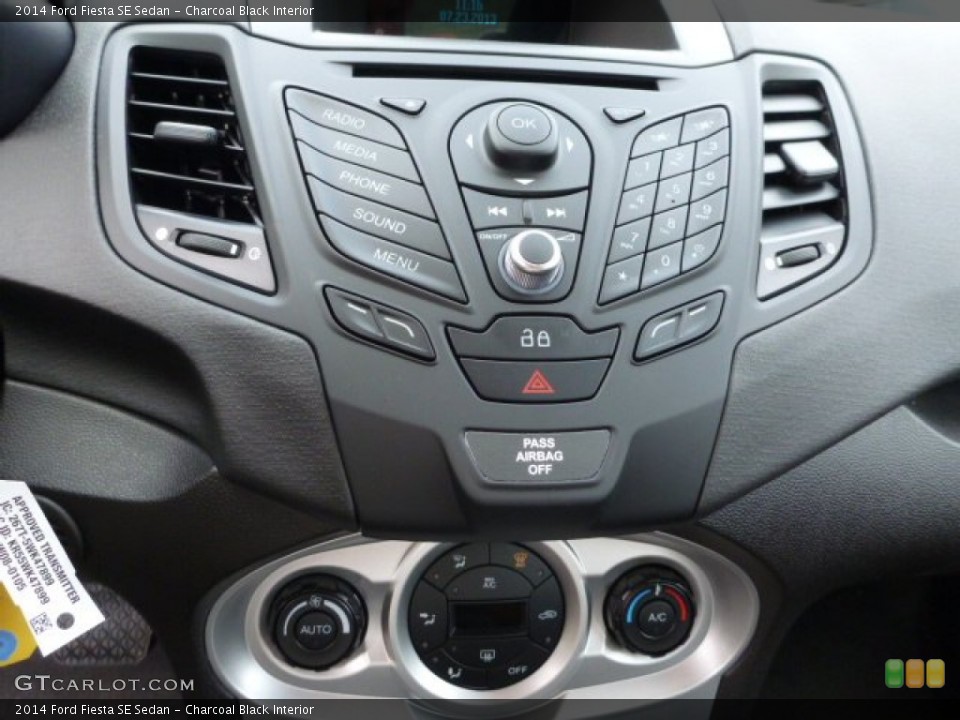 Charcoal Black Interior Controls for the 2014 Ford Fiesta SE Sedan #83742255