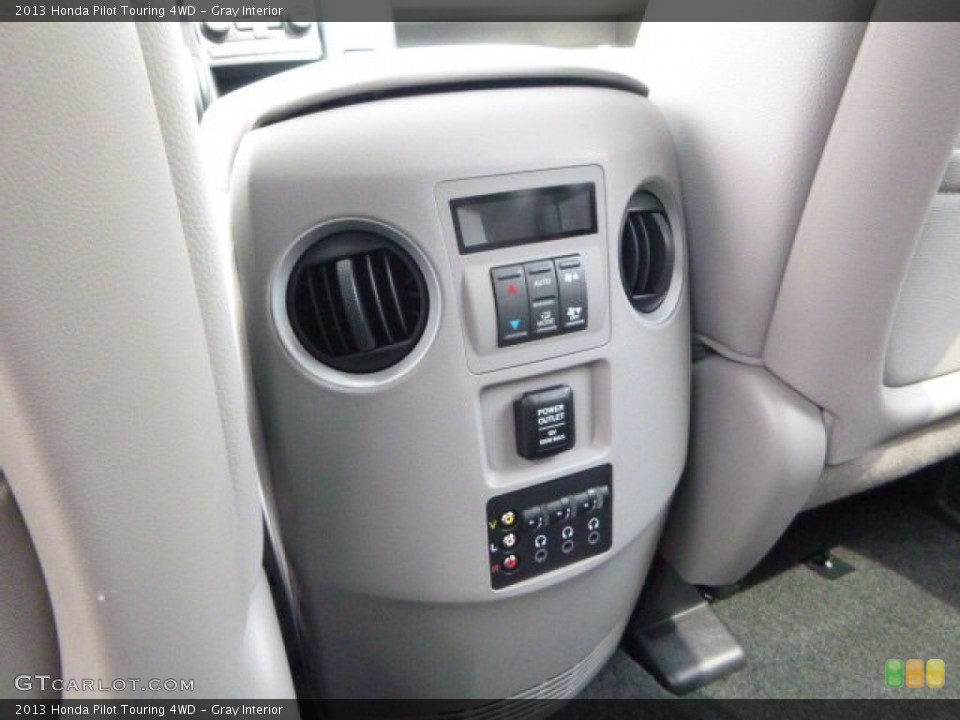 Gray Interior Controls for the 2013 Honda Pilot Touring 4WD #83753486