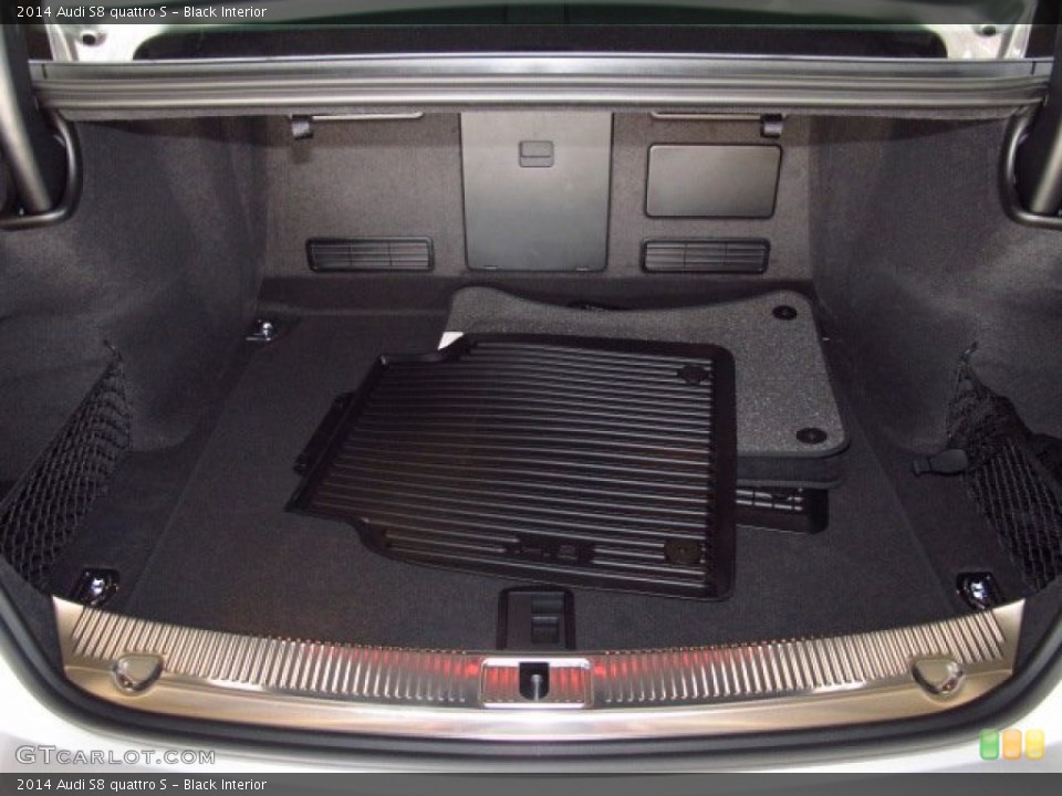 Black Interior Trunk for the 2014 Audi S8 quattro S #83756611