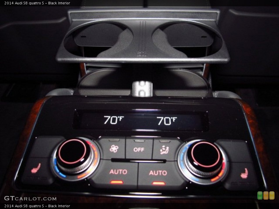 Black Interior Controls for the 2014 Audi S8 quattro S #83756923