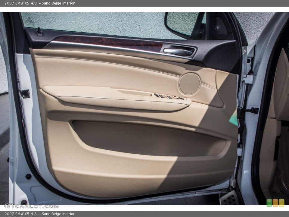 Sand Beige Interior Door Panel for the 2007 BMW X5 4.8i #83768281