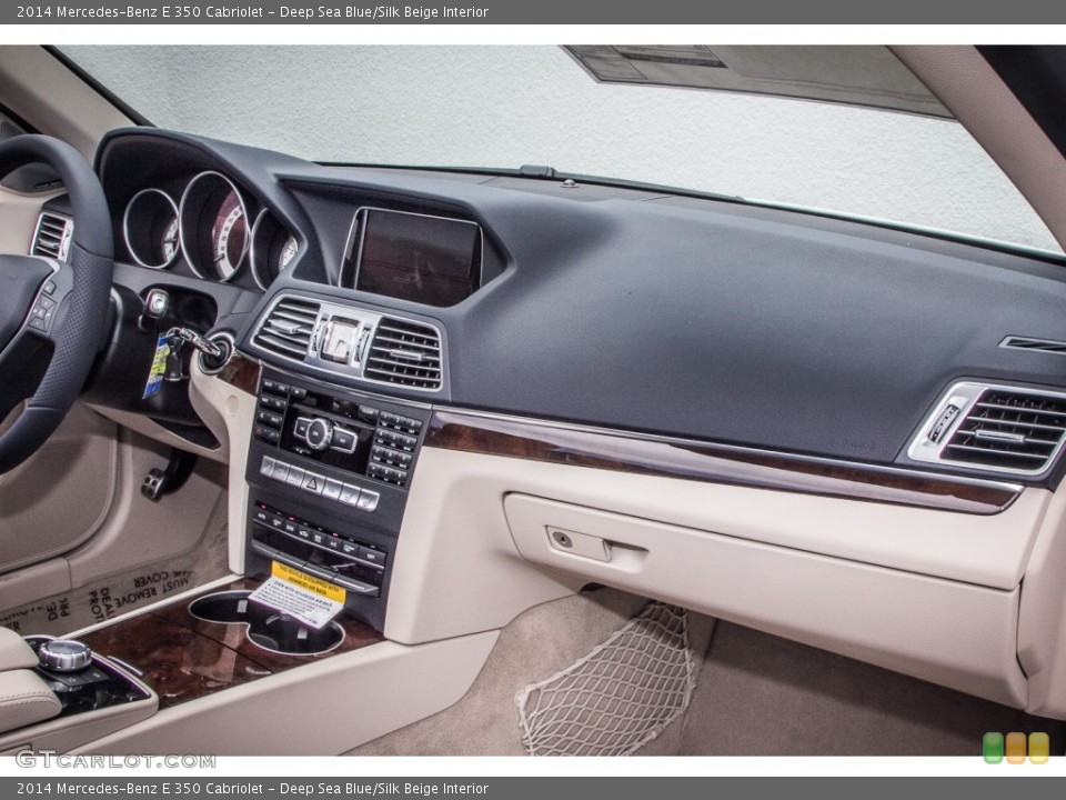 Deep Sea Blue/Silk Beige 2014 Mercedes-Benz E Interiors