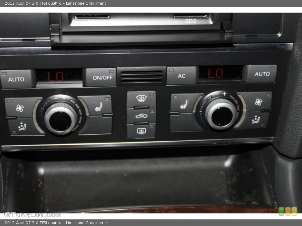 Limestone Gray Interior Controls for the 2012 Audi Q7 3.0 TFSI quattro #83788744