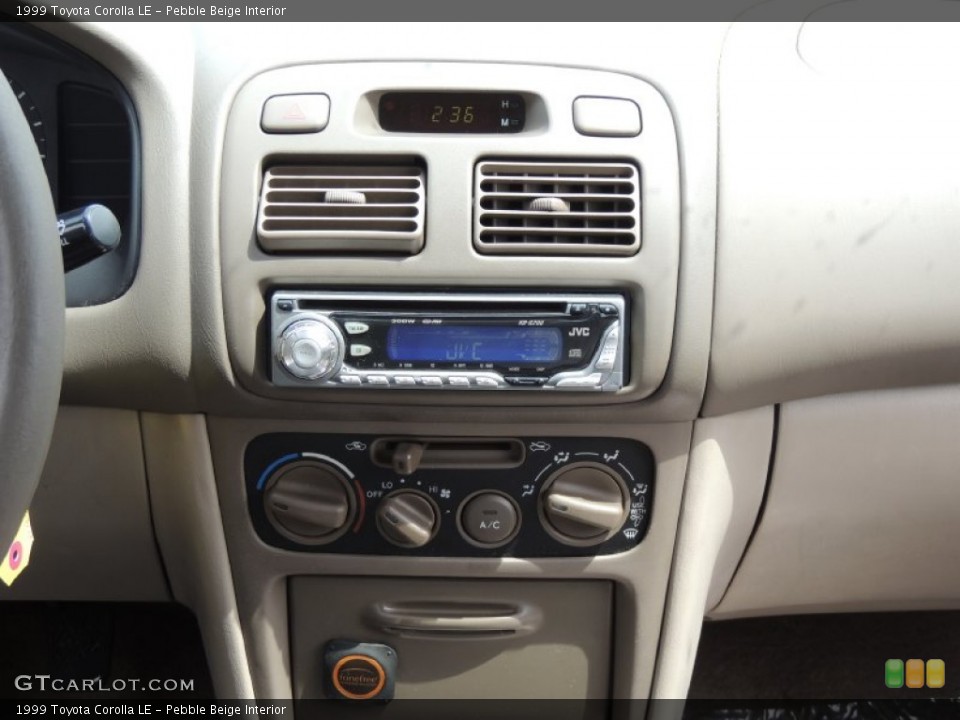 Pebble Beige Interior Controls for the 1999 Toyota Corolla LE #83791609