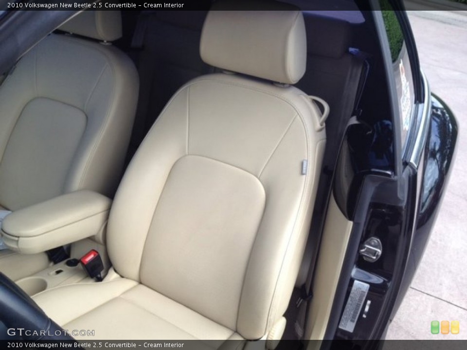 Cream Interior Front Seat for the 2010 Volkswagen New Beetle 2.5 Convertible #83795815