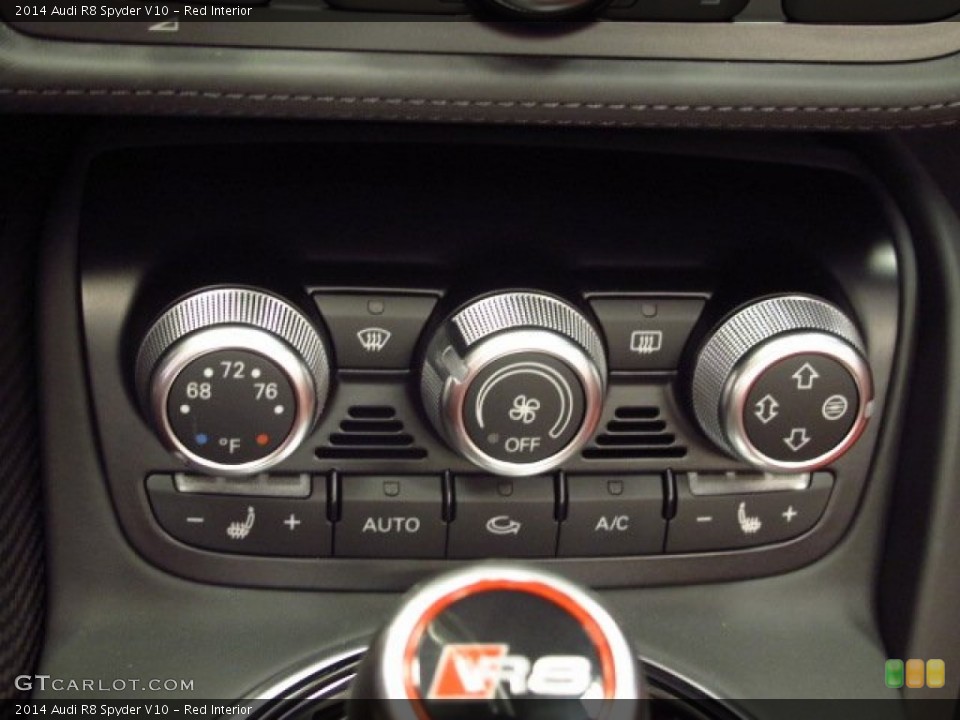 Red Interior Controls for the 2014 Audi R8 Spyder V10 #83798059