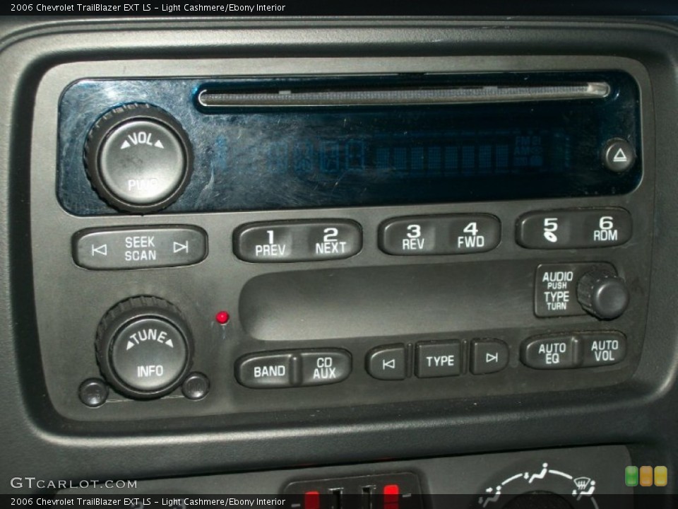 Light Cashmere/Ebony Interior Audio System for the 2006 Chevrolet TrailBlazer EXT LS #83805409