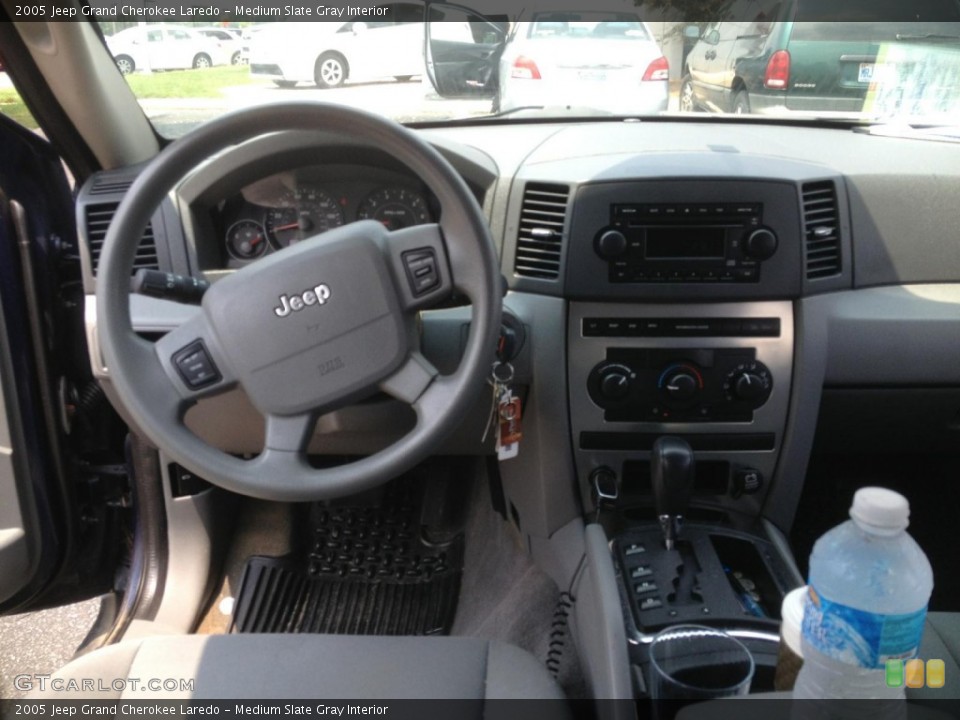 Medium Slate Gray Interior Dashboard for the 2005 Jeep Grand Cherokee Laredo #83808802
