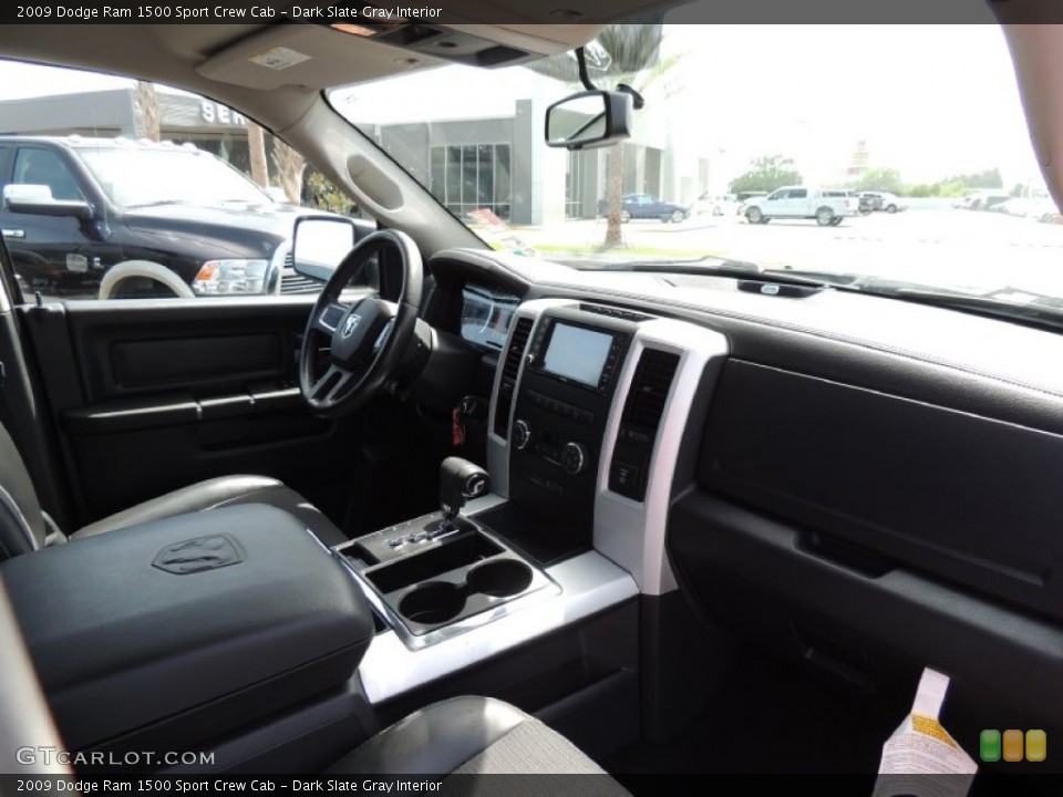 Dark Slate Gray Interior Photo for the 2009 Dodge Ram 1500 Sport Crew Cab #83811055