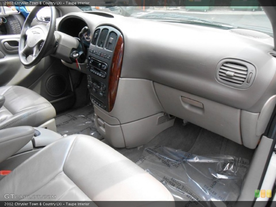 Taupe Interior Dashboard for the 2002 Chrysler Town & Country LXi #83812204