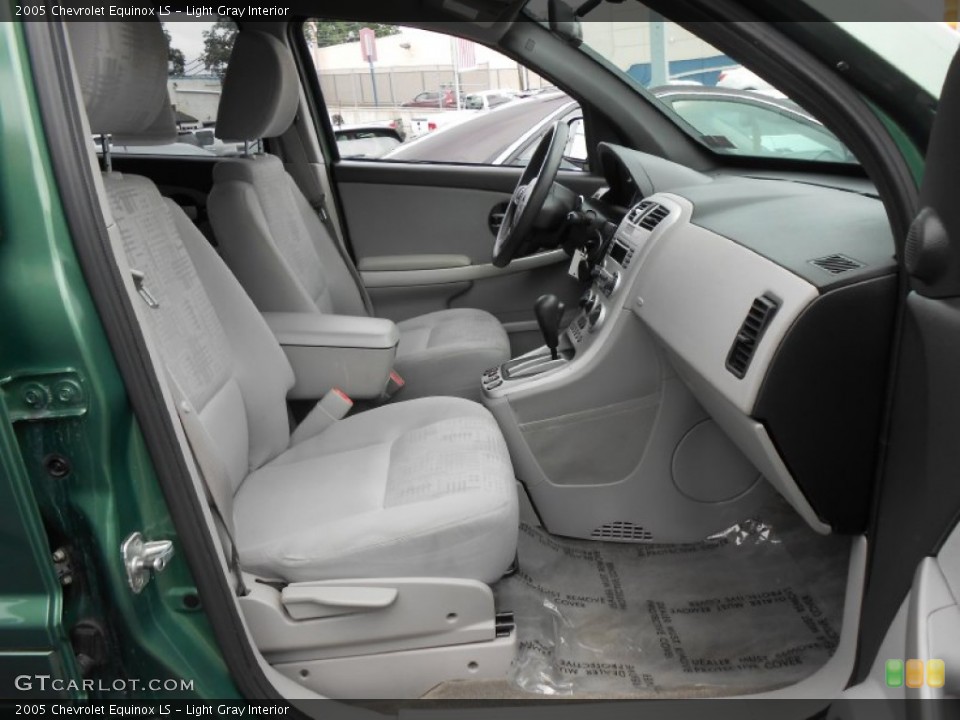 Light Gray Interior Front Seat for the 2005 Chevrolet Equinox LS #83814061