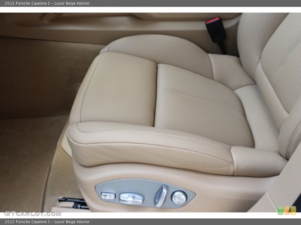 Luxor Beige Interior Front Seat for the 2013 Porsche Cayenne S #83849370