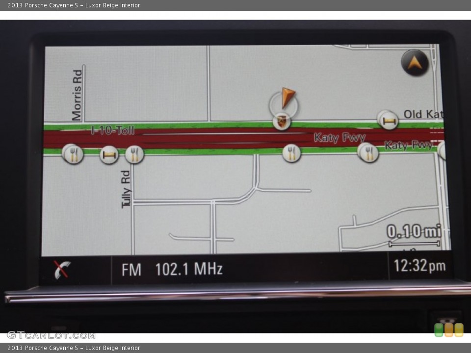 Luxor Beige Interior Navigation for the 2013 Porsche Cayenne S #83849523