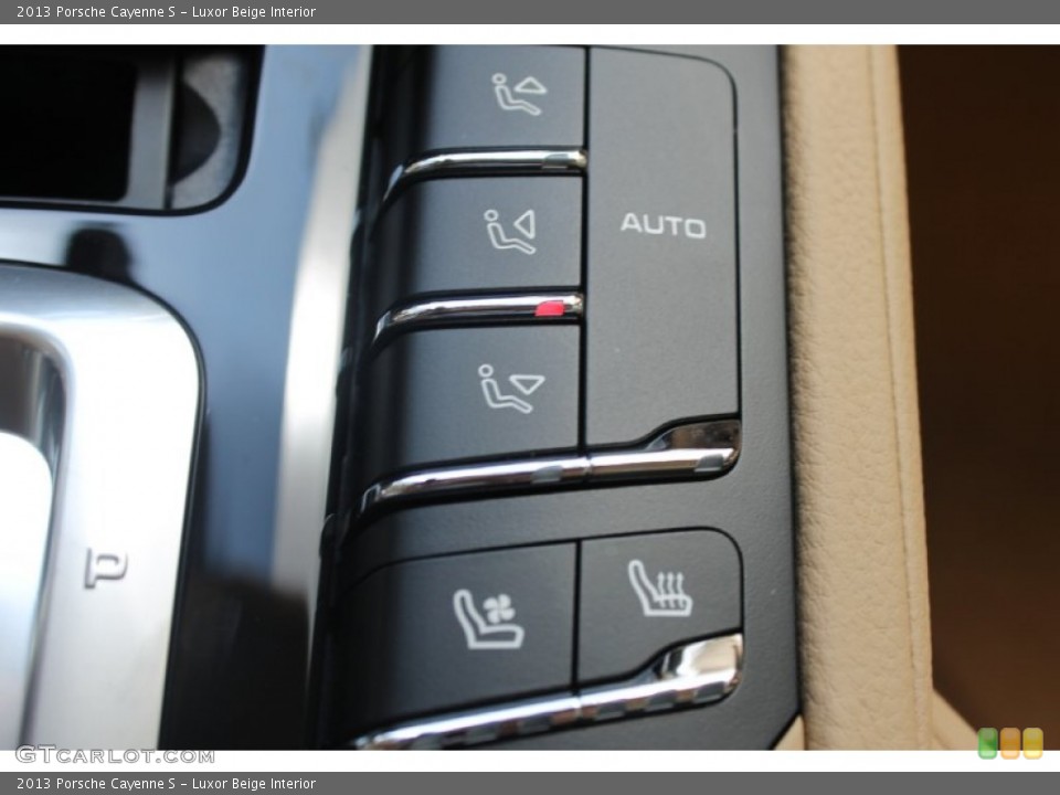Luxor Beige Interior Controls for the 2013 Porsche Cayenne S #83849685