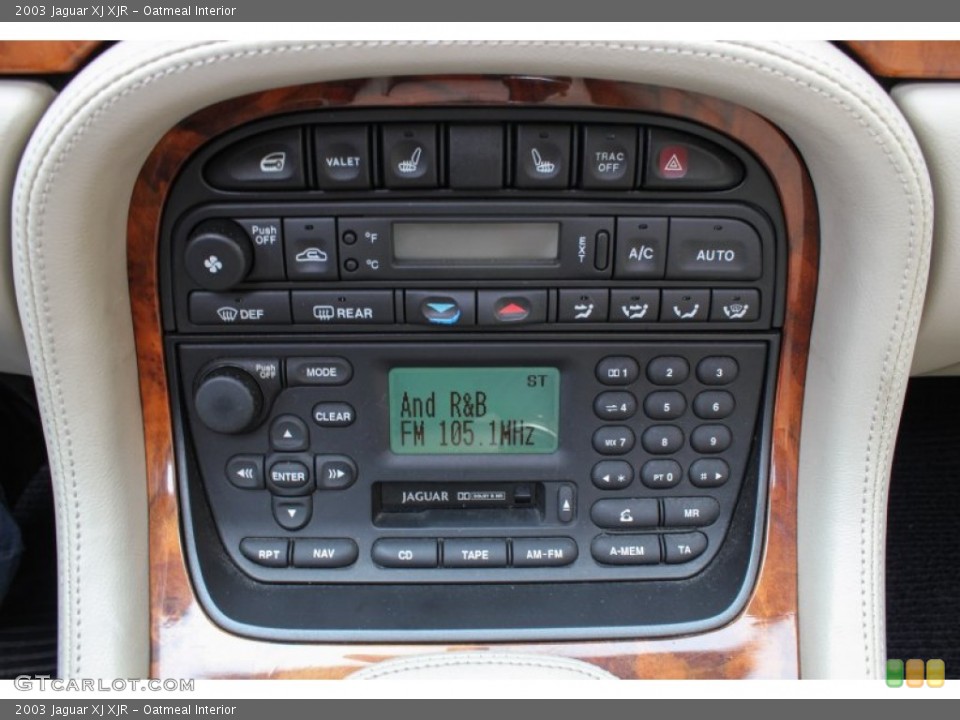 Oatmeal Interior Controls for the 2003 Jaguar XJ XJR #83871360