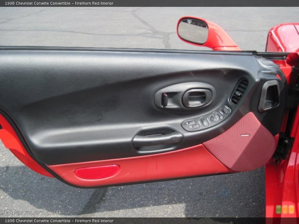 Firethorn Red Interior Door Panel for the 1998 Chevrolet Corvette Convertible #83889139