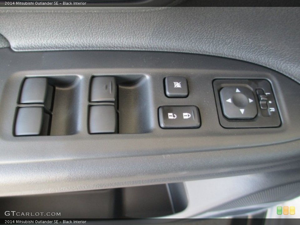 Black Interior Controls for the 2014 Mitsubishi Outlander SE #83895685