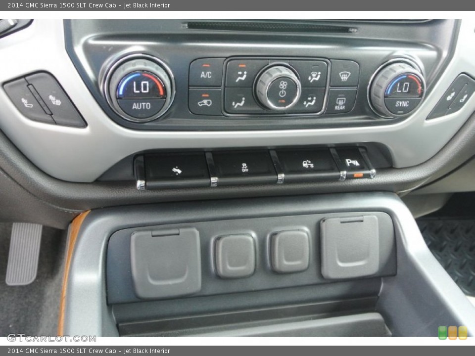 Jet Black Interior Controls for the 2014 GMC Sierra 1500 SLT Crew Cab #83918554