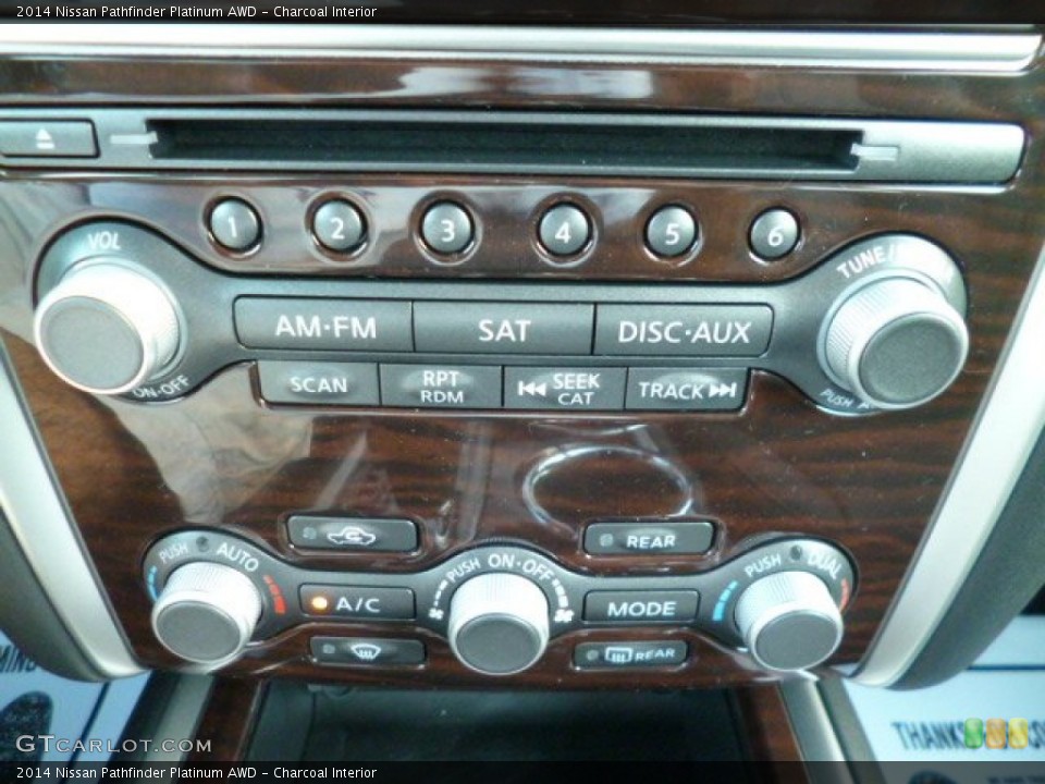 Charcoal Interior Controls for the 2014 Nissan Pathfinder Platinum AWD #83942191