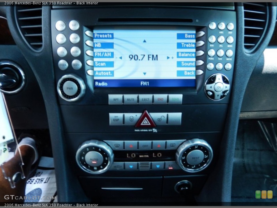 Black Interior Controls for the 2006 Mercedes-Benz SLK 350 Roadster #83946427