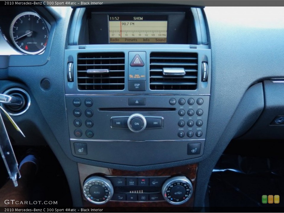 Black Interior Controls for the 2010 Mercedes-Benz C 300 Sport 4Matic #83948248
