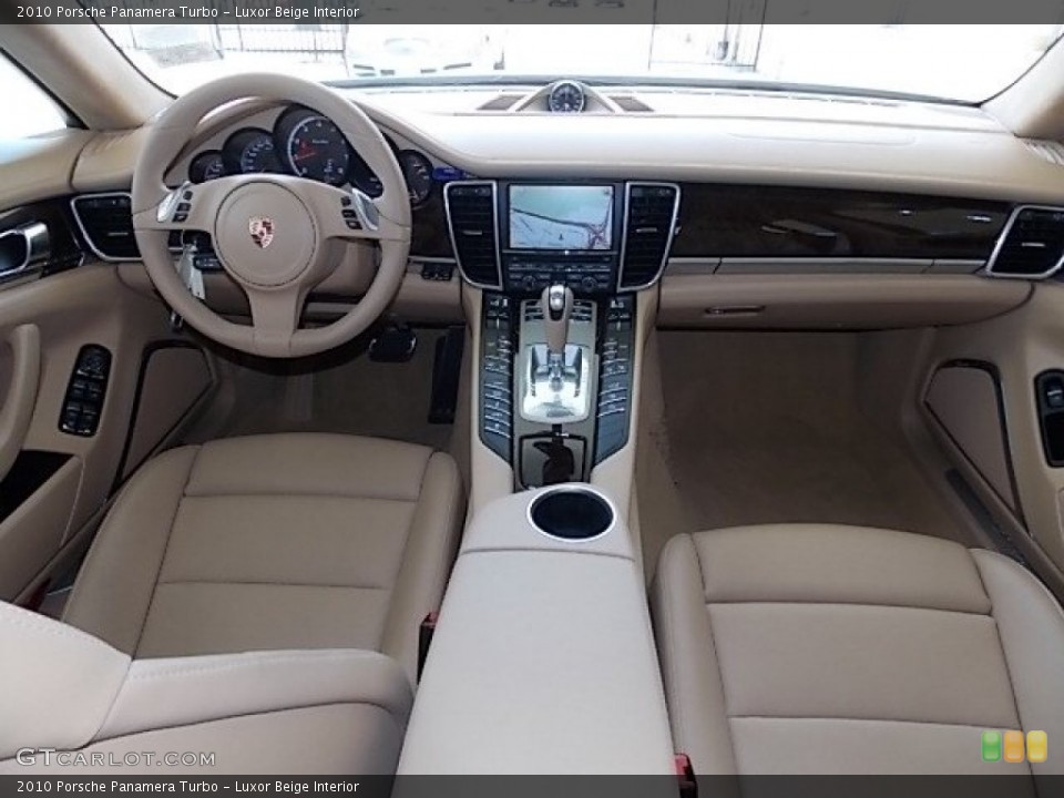 Luxor Beige Interior Dashboard for the 2010 Porsche Panamera Turbo #83979750