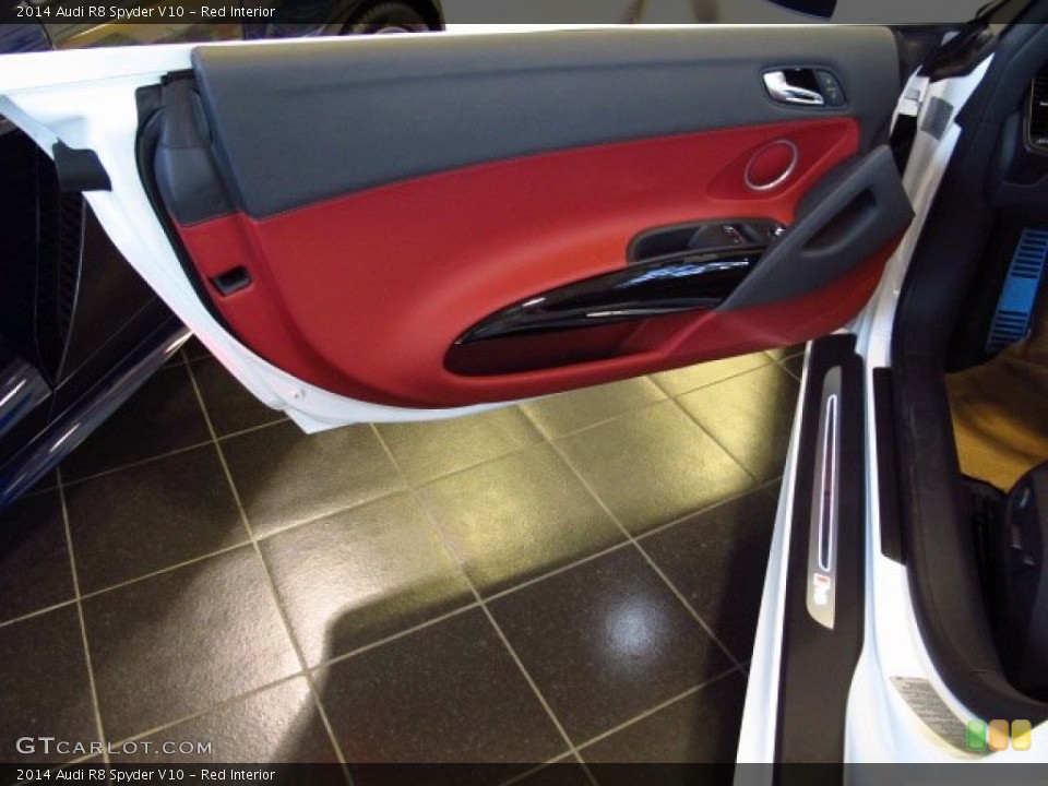 Red Interior Door Panel for the 2014 Audi R8 Spyder V10 #83983797