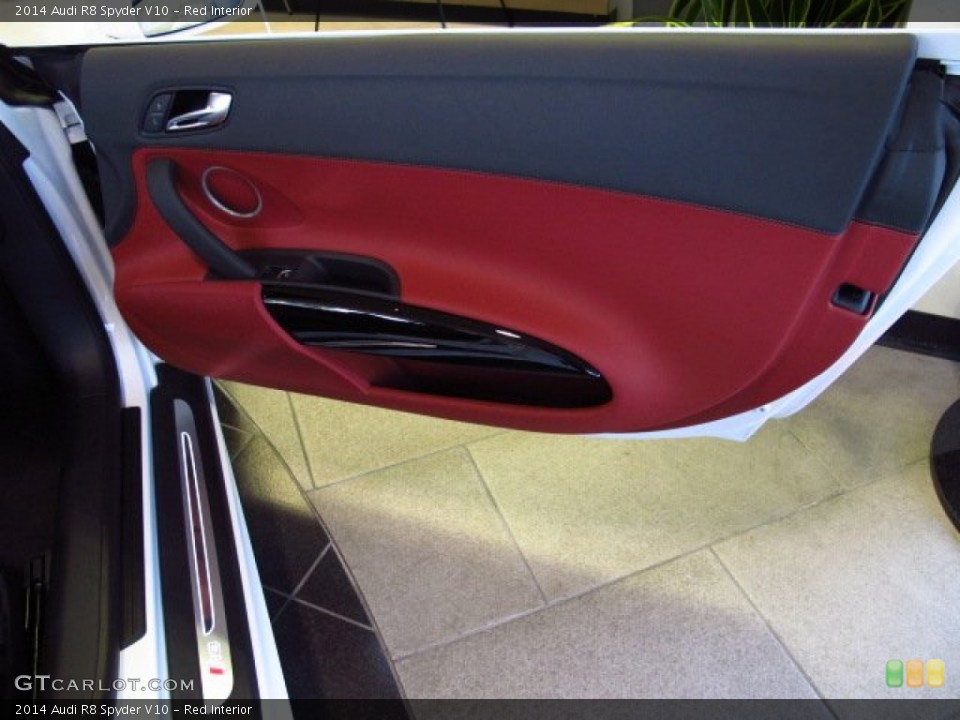Red Interior Door Panel for the 2014 Audi R8 Spyder V10 #83983827