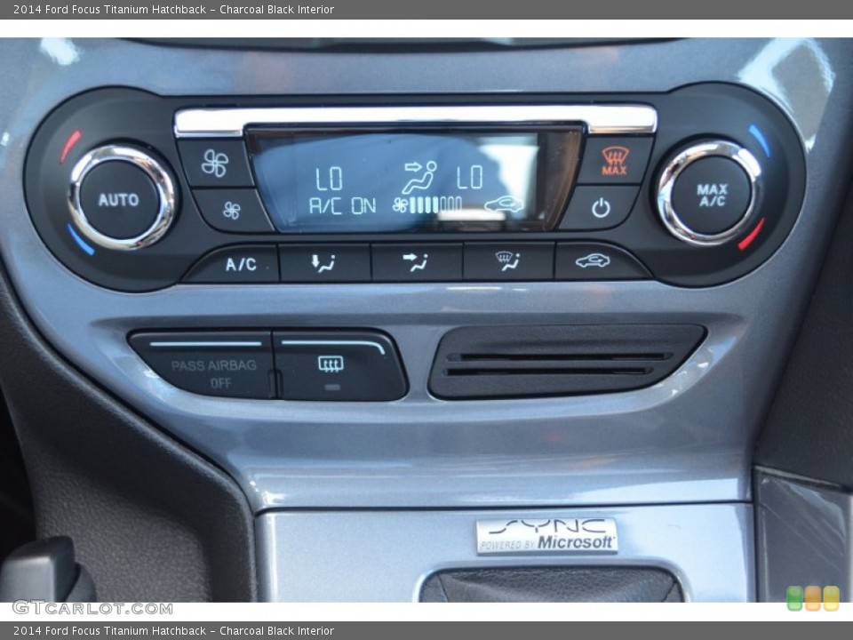 Charcoal Black Interior Controls for the 2014 Ford Focus Titanium Hatchback #83985069