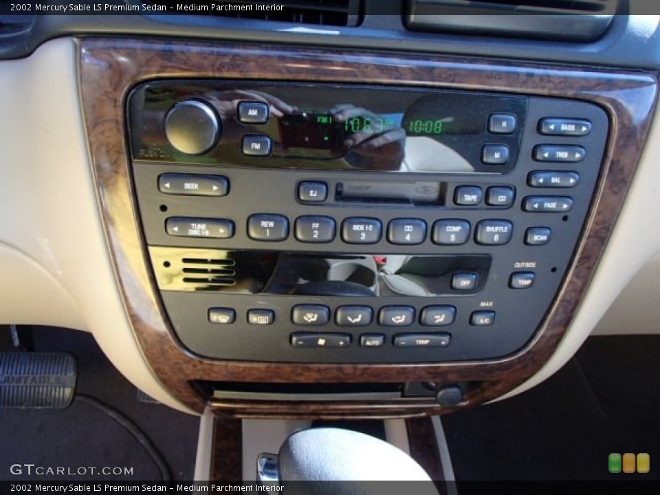 Medium Parchment Interior Controls for the 2002 Mercury Sable LS Premium Sedan #83985855