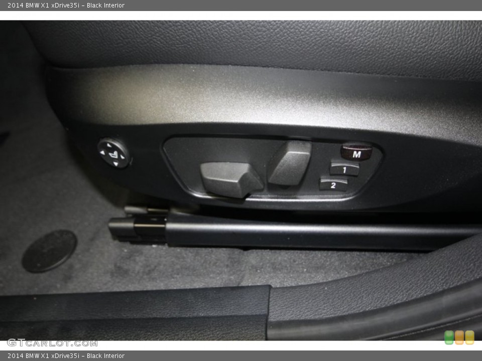 Black Interior Controls for the 2014 BMW X1 xDrive35i #83999475