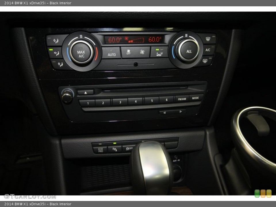 Black Interior Controls for the 2014 BMW X1 xDrive35i #83999580